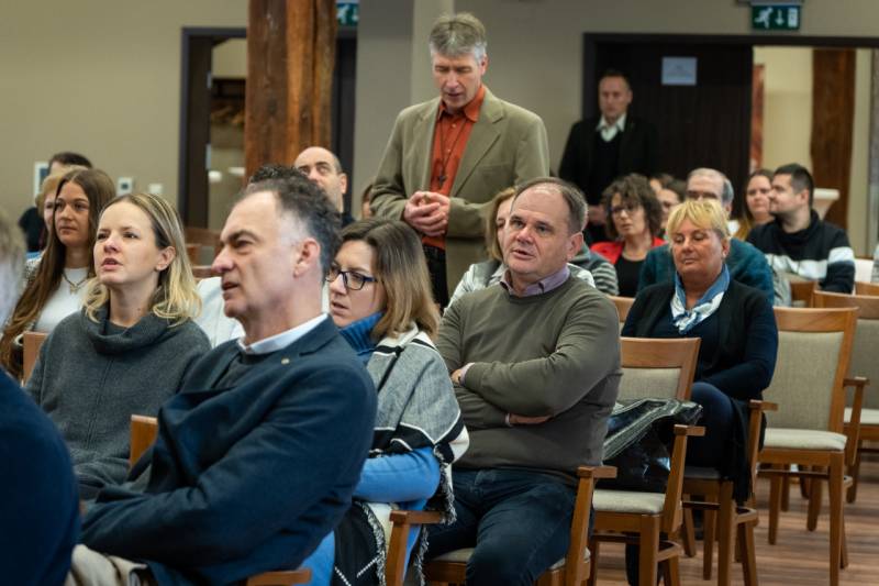 2025_12_22_hivatali karacsony_03.jpg